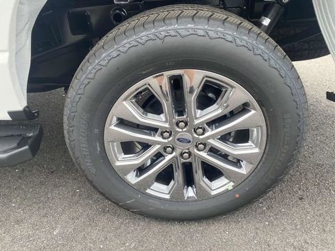 New 2025 Ford F150 Lariat w/ Equipment Group 502A High image 7