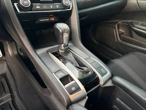Used 2021 Honda Civic Sport image 26
