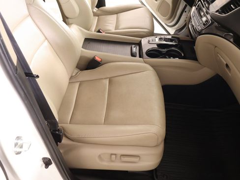 Used 2021 Honda Pilot Elite image 14