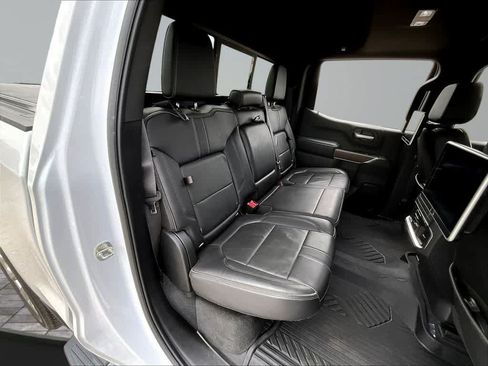 Used 2021 Chevrolet Silverado 1500 High Country AWD/4WD image 26