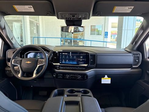 New 2026 Chevrolet Silverado 1500 LT w/ Leather Package RWD image 14