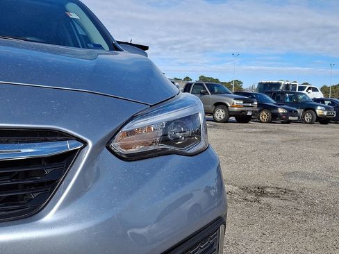 Used 2021 Subaru Impreza 2.0i Limited image 10