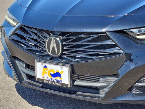 Used 2025 Acura TLX w/ Technology Package FWD image 9