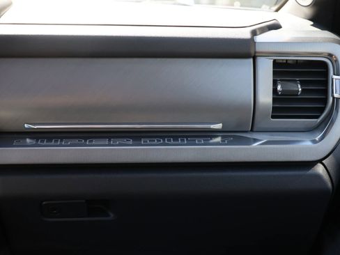 Used 2024 Ford F450 Platinum w/ FX4 Off-Road Package image 66