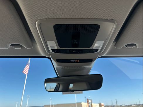 New 2026 Honda HR-V EX-L image 38