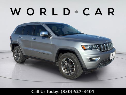 Used 2020 Jeep Grand Cherokee Limited w/ Trailer Tow Group IV RWD image 16