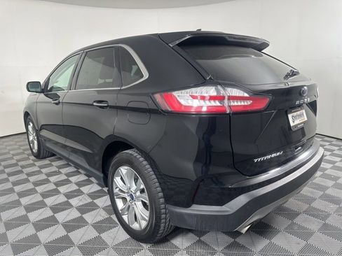 Used 2022 Ford Edge Titanium w/ Equipment Group 301A image 5