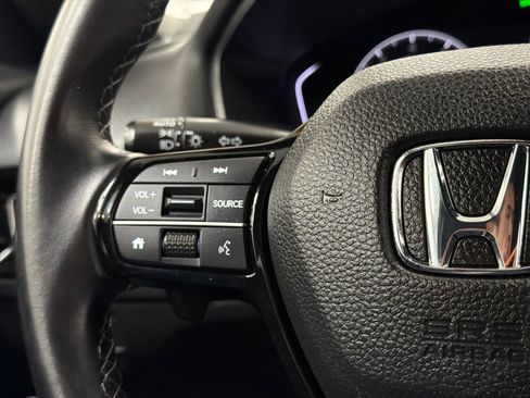 Used 2023 Honda Civic Sport image 19