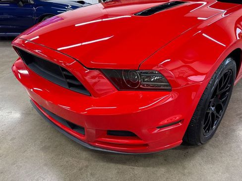 Used 2014 Ford Mustang GT w/ Equipment Group 301A image 27
