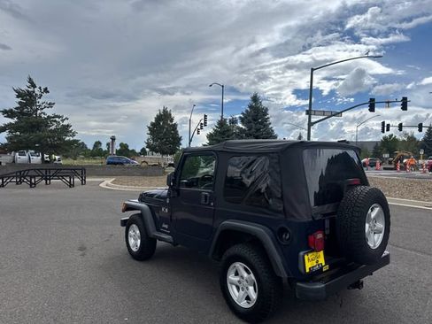 Used 2005 Jeep Wrangler X w/ Tire & Wheel Group (Ecco) AWD/4WD image 5