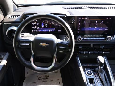 Used 2024 Chevrolet Colorado LT w/ LT Convenience Package III AWD/4WD image 6