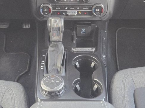Used 2025 Ford Bronco Big Bend AWD/4WD image 17