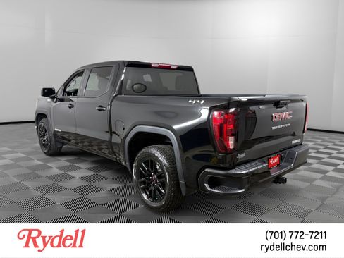 Used 2025 GMC Sierra 1500 Elevation AWD/4WD image 3