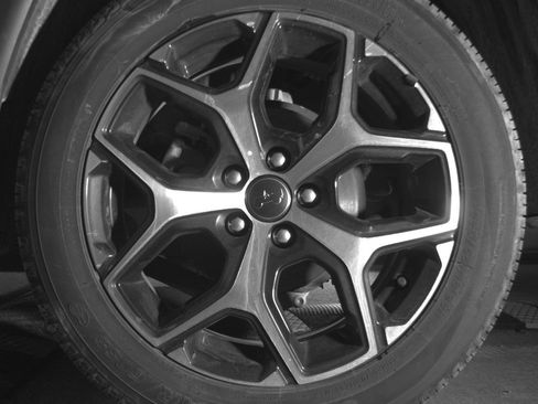 Used 2025 Jeep Compass Limited image 14