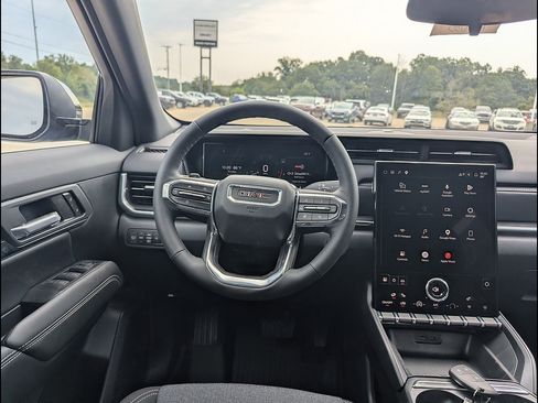 New 2027 GMC Terrain Elevation w/ LPO, Floor Liner Package AWD/4WD image 3