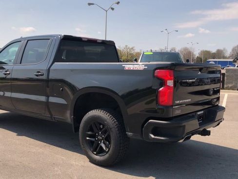 Used 2021 Chevrolet Silverado 1500 LT Trail Boss w/ Bed Protection Package AWD/4WD image 5