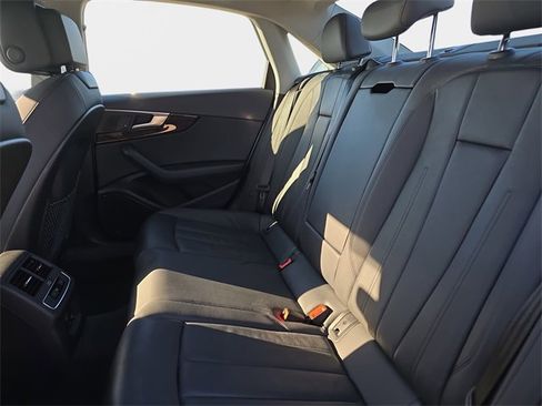 Used 2019 Audi A4 2.0T Premium w/ Convenience Package image 16