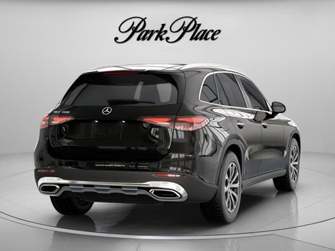 Certified 2026 Mercedes-Benz GLC 300 image 19