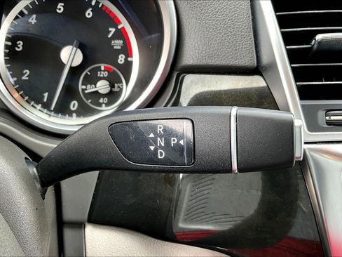 Used 2015 Mercedes-Benz ML 350 2WD image 39