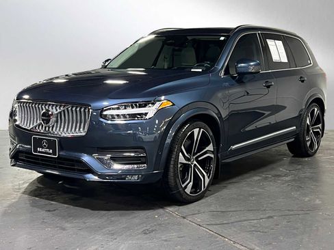 Used 2024 Volvo XC90 B6 Ultimate w/ Lounge Package AWD/4WD image 7