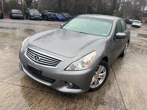 Used 2013 INFINITI G37 x w/ Premium Pkg image 1