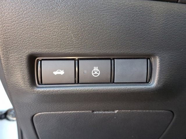 Used 2026 Nissan Sentra SV w/ SV Convenience Package FWD image 27