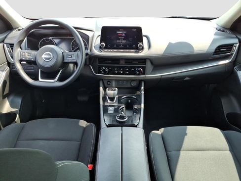 Used 2024 Nissan Rogue S AWD/4WD image 11