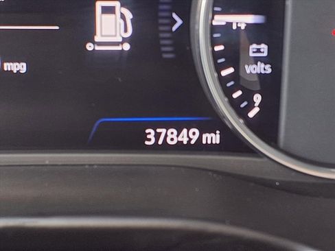 Used 2023 Buick Enclave Avenir image 40