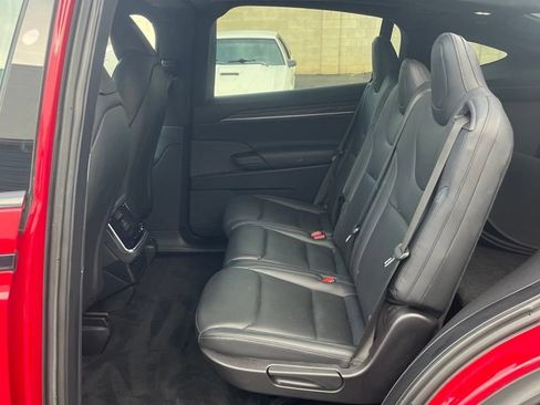 Used 2023 Tesla Model X AWD/4WD image 10