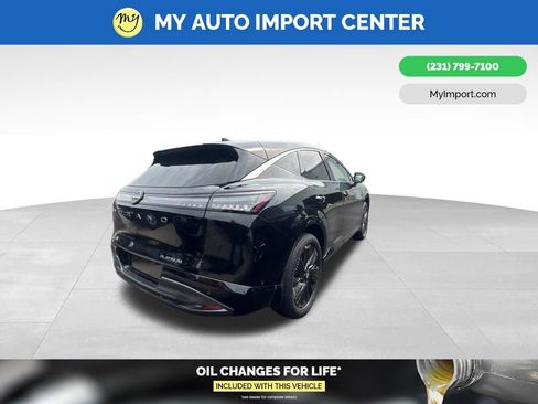 Used 2025 Nissan Murano Platinum w/ Cargo Package AWD/4WD image 7