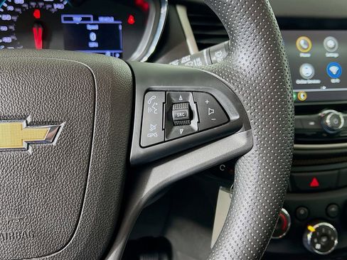 Used 2019 Chevrolet Trax LT FWD image 31