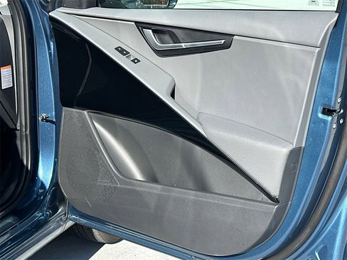 New 2025 Kia Niro SX image 14