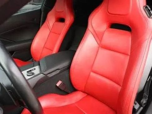 Used 2019 Chevrolet Corvette Stingray Coupe w/ 1LT image 15