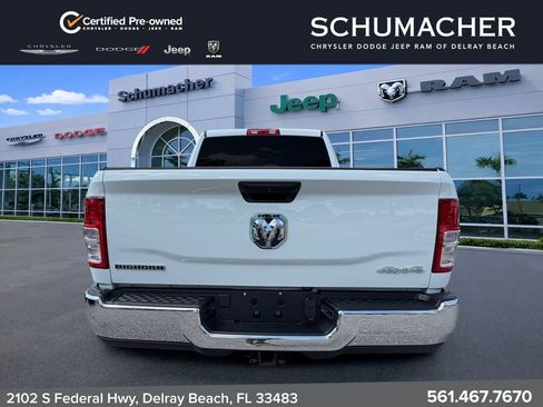 Certified 2024 RAM 2500 Big Horn AWD/4WD image 3
