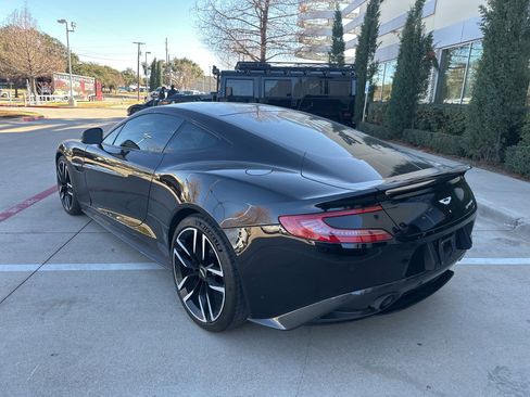 Used 2016 Aston Martin Vanquish Coupe image 6