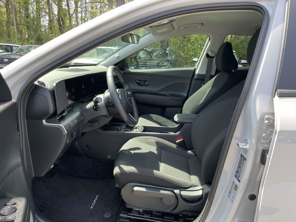 New 2026 Hyundai Kona SEL Sport FWD image 15