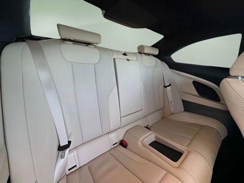 Used 2024 BMW 230i Coupe w/ Premium Package image 40