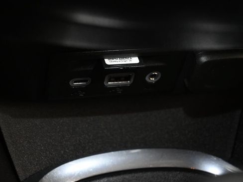 Used 2023 Chevrolet Malibu LT FWD image 30
