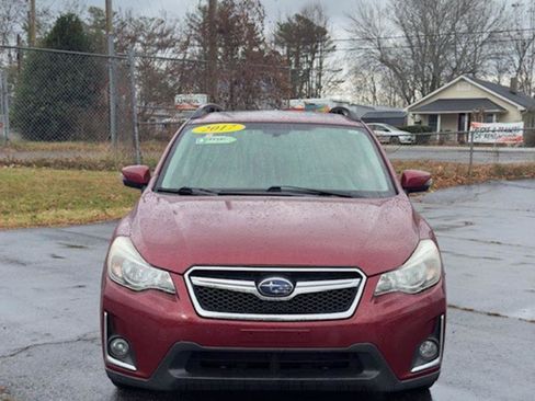 Used 2017 Subaru Crosstrek 2.0i Limited AWD/4WD image 2
