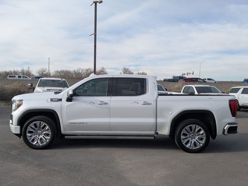 Used 2022 GMC Sierra 1500 Denali w/ Denali Premium Package image 3