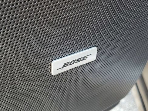 Used 2024 Cadillac XT6 Premium Luxury w/ LPO, Floor Liner Package AWD/4WD image 32