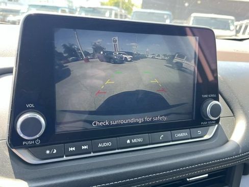Used 2023 Nissan Rogue SV AWD/4WD image 36