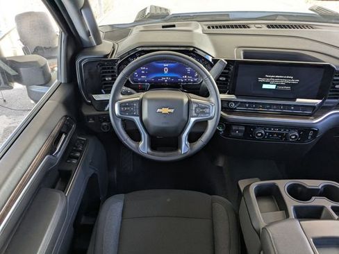 Used 2025 Chevrolet Silverado 2500 LT w/ Safety Package image 14