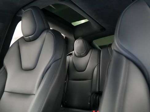 Used 2020 Tesla Model X Performance AWD/4WD image 33