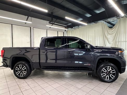 Certified 2024 GMC Sierra 1500 AT4 w/ AT4 Premium Package AWD/4WD image 3