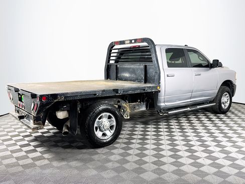 Used 2022 RAM 2500 Big Horn AWD/4WD image 8