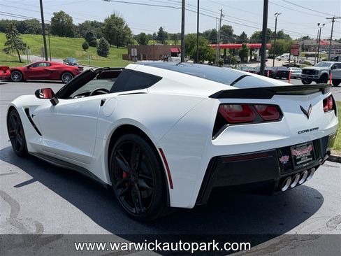Used 2015 Chevrolet Corvette Stingray Coupe w/ 2LT Preferred Equipment Group RWD image 18