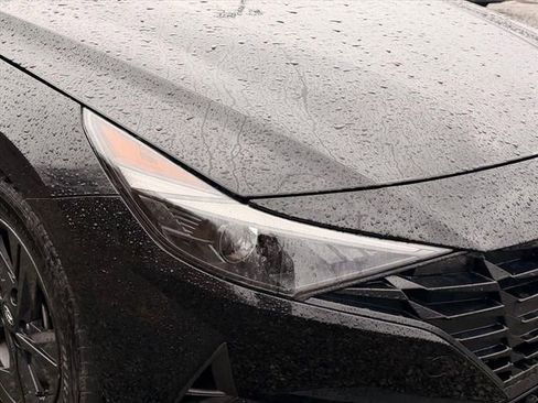 Used 2023 Hyundai Elantra SEL image 8