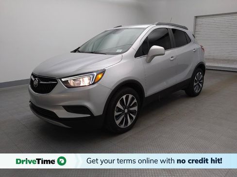 Used 2021 Buick Encore Preferred FWD image 1