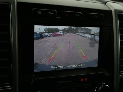 Used 2021 Ford F250 Lariat AWD/4WD image 27